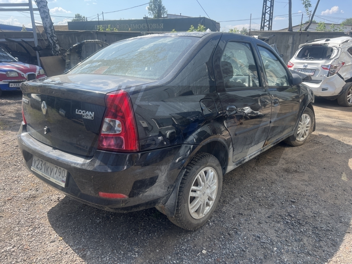 Разборка Renault Logan 2010 г.в. с пробегом 160 000 км