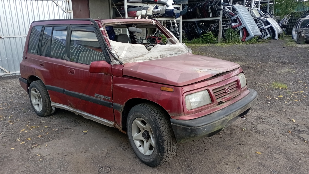 Разборка Suzuki Sidekick 1992 г.в. с пробегом 300 000 км