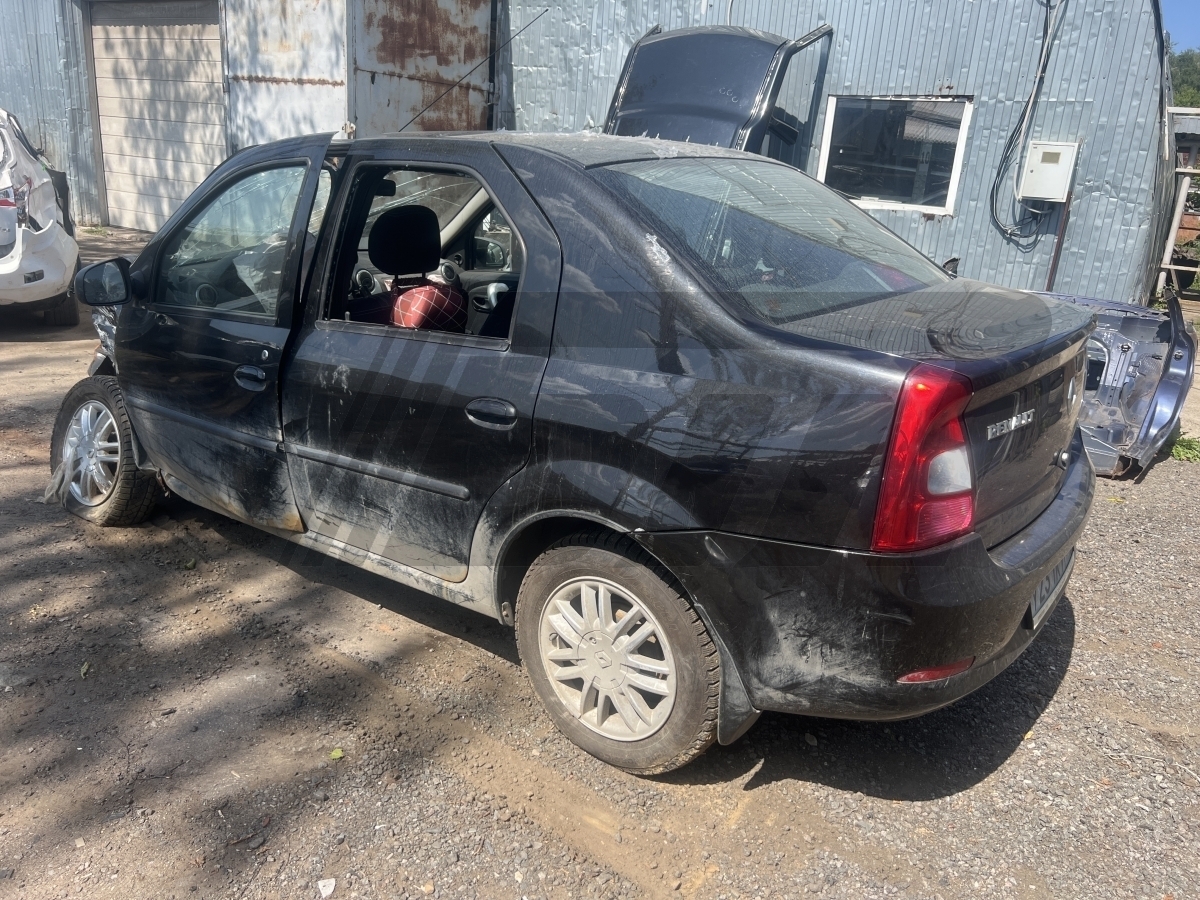 Разборка Renault Logan 2010 г.в. с пробегом 160 000 км