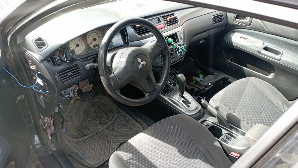 Разборка Mitsubishi Lancer 2006 г.в. с пробегом 150 000 км