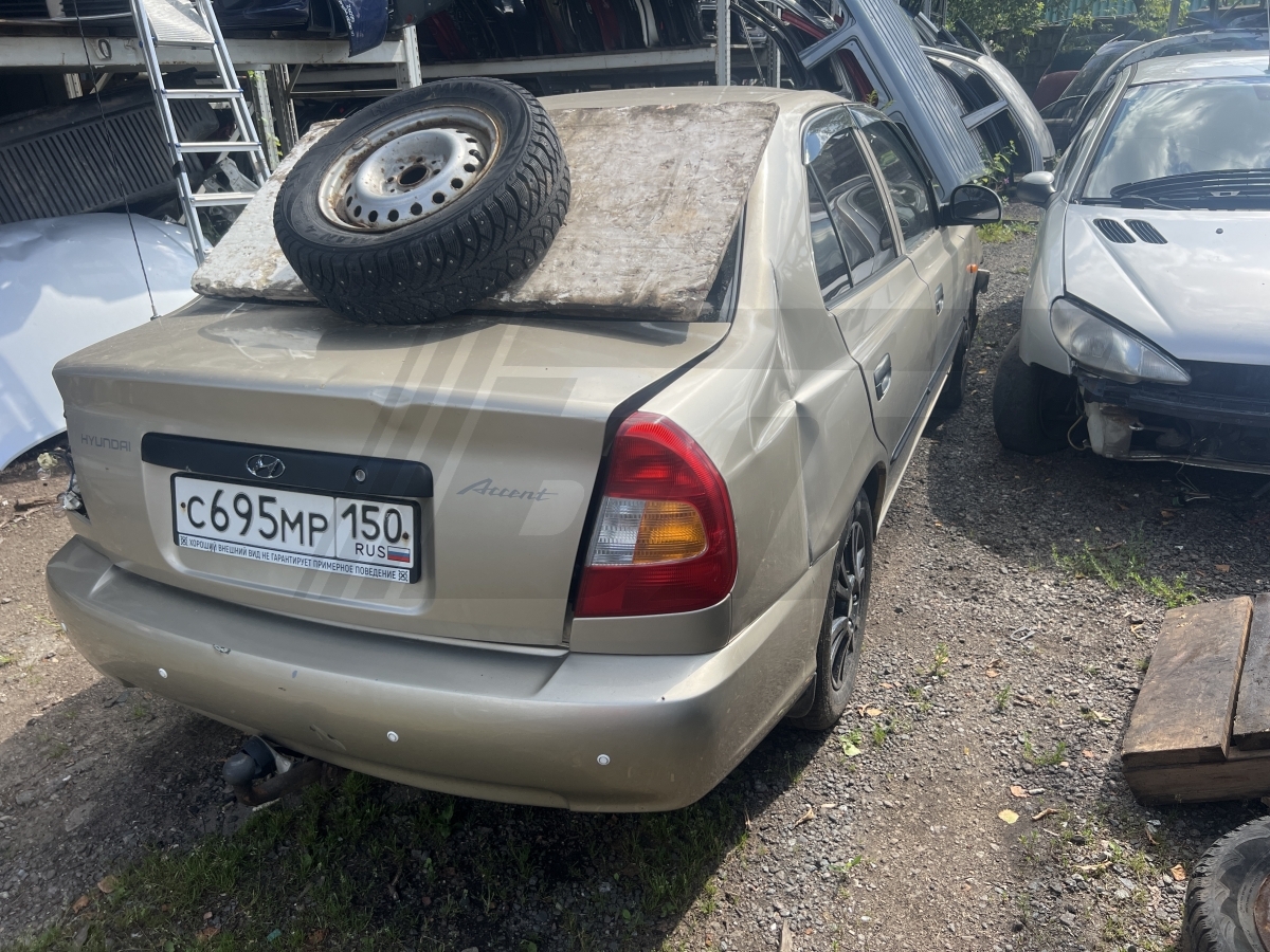 Разборка Hyundai Accent 2005 г.в. с пробегом 190 000 км