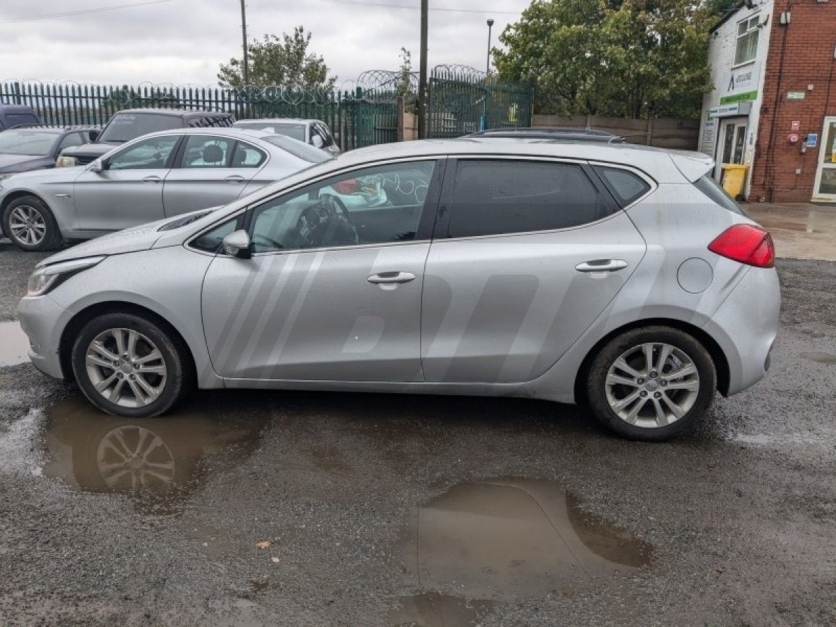 Разборка Kia Ceed 2013 г.в. с пробегом 140 000 км