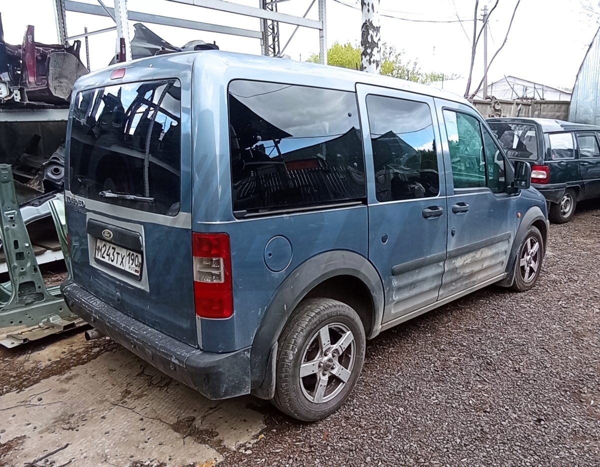 Разборка Ford Tourneo Connect 2004 г.в. с пробегом 300 000 км