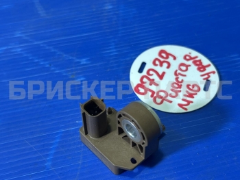 Датчик удара (AIRBAG) на Форд Фиеста MK6 (CB1, CCN) 1513304