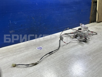 Проводка (коса) потолка на Сузуки Гранд Витара 1 поколение 3682065D00