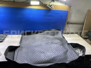 Коврик, ковер багажника резиновый на Рено Логан 1 поколение LS0G/LS12 8200439798