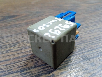 Реле-регулятор напряжения на Хендай Тусан 1 поколение 952253A100
