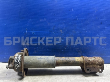 Амортизатор передний правый (стойка) на Сузуки Гранд Витара 1 поколение 4160165D10