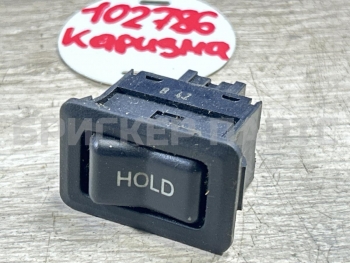 Кнопка AUTO HOLD на Митсубиси Каризма I поколение рестайлинг MR114086