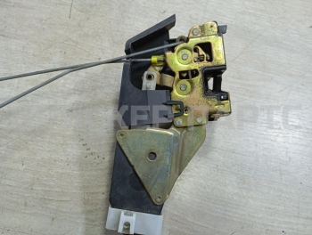 Замок двери задней правой на Митсубиси Каризма 1 поколение MR914402