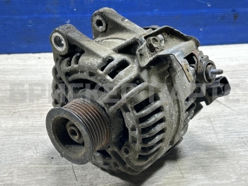 Генератор на Тойота Авенсис 2 (T250) 270600H070