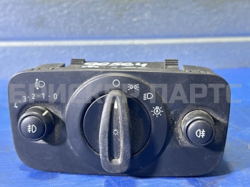 Блок управления светом на Форд Фиеста MK6 (CB1, CCN) 8A6T13A024DB