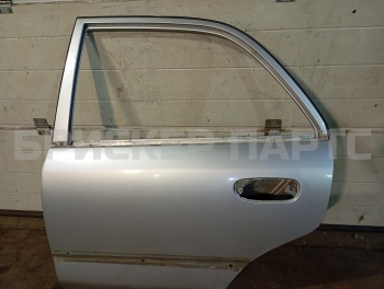Дверь задняя левая на Митсубиси Каризма I поколение рестайлинг MR954633