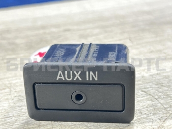 Блок, разъем AUX, USB, наушников на Мазда 3 1 (BK) TD1166DFX5700