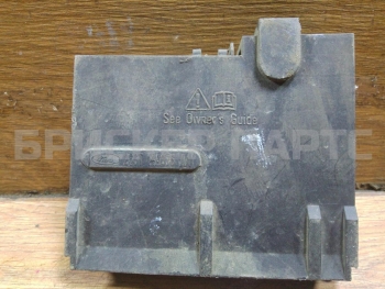Крышка блока предохранителей на Форд Фиеста MK5 2S6T14A076AA
