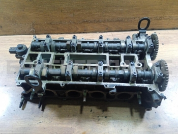 Головка блока двигателя (ГБЦ) на Вольво V50 1 поколение 1S7G6090AX