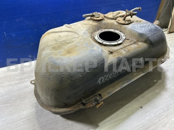Бак топливный (бензобак) на Сузуки XL7 (Икс-эль) 1 серия 8910165D02