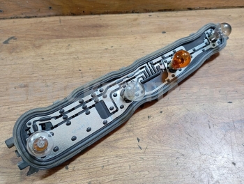 Плата заднего фонаря на Митсубиси Кольт 6 поколение Z30 27959005