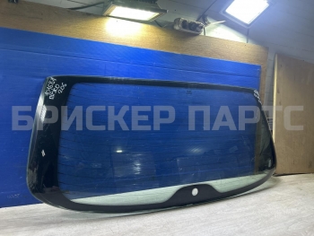 Стекло двери (крышки) багажника на Пежо 206 8744V9