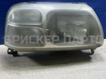 Фара передняя правая на Сузуки XL7 (Икс-эль) 1 серия 3512065D60