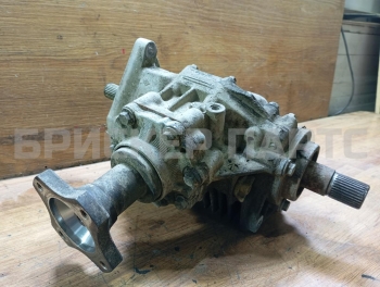 Раздаточная коробка на Рено Дастер 1 поколение HS 8200988056