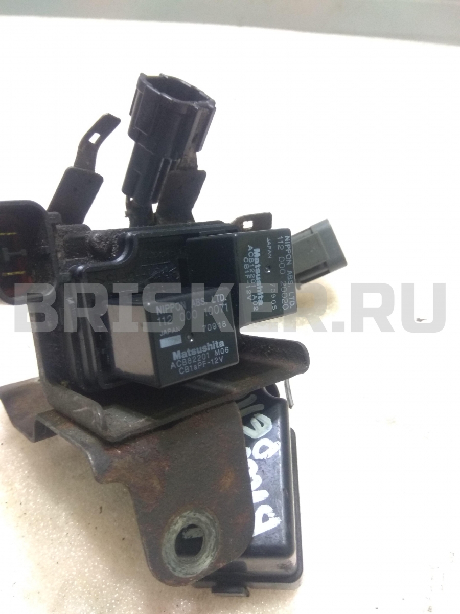 Блок реле ABS 476051M200 на Nissan Almera N15 1995-2000 б/у - 500 рублей -  8020