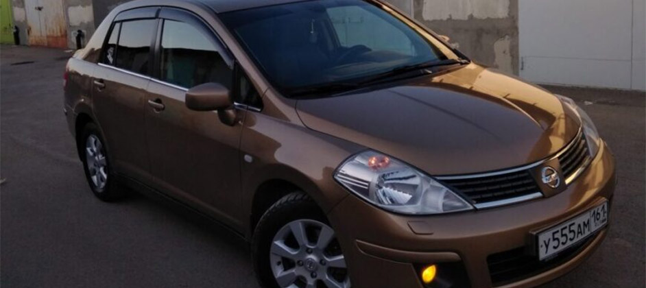 В Россию вернулся в продажу простой и надежный «японец» Nissan Tiida по цене от 2,1 млн рублей